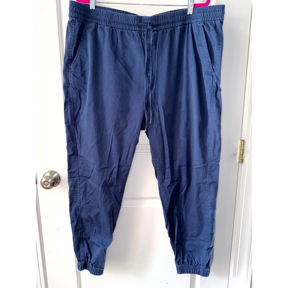 GAP blue jogger style casual pants